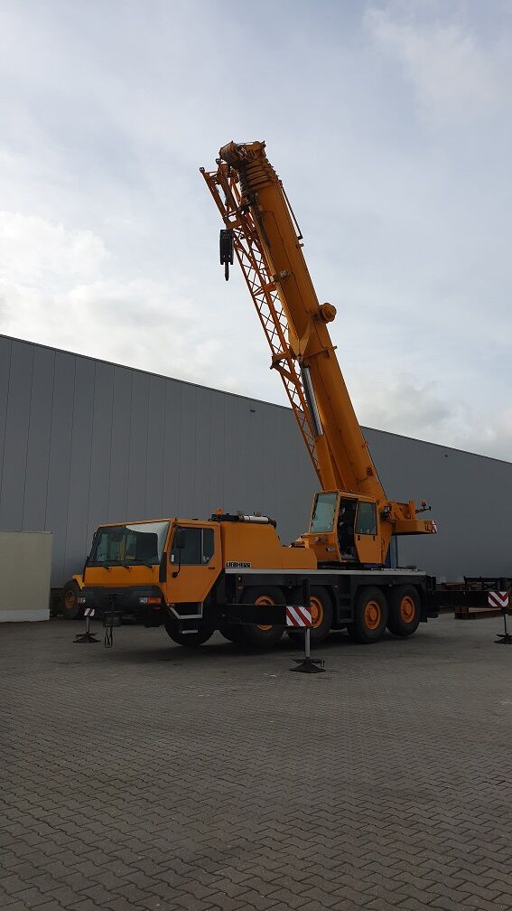 Liebherr LTM1080 Used for sale