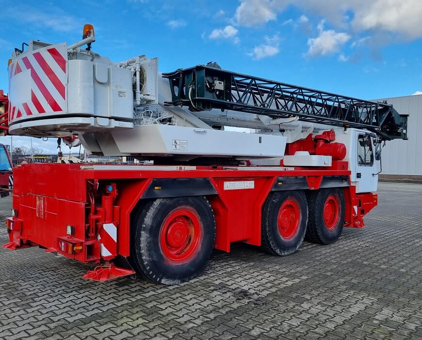 GROVE GMK3050